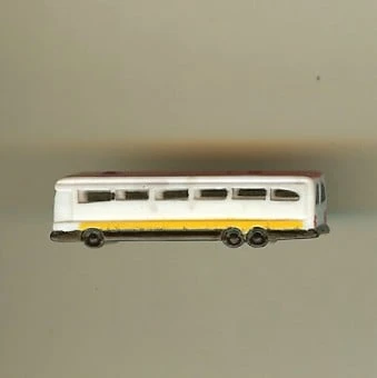 Disney Series 5 Mini Figure - DISNEY BUS