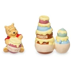 Disney Salt And Pepper Shakers - Winnie The Pooh Set