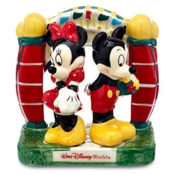Disney Salt And Pepper Shakers - Mickey And Minnie At The Gate