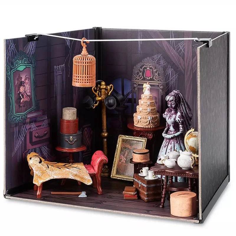 Disney Diorama Kit - The Haunted Mansion Attic - Image 2